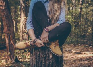 Super Surreal Nail Art: The Sky is the Limit